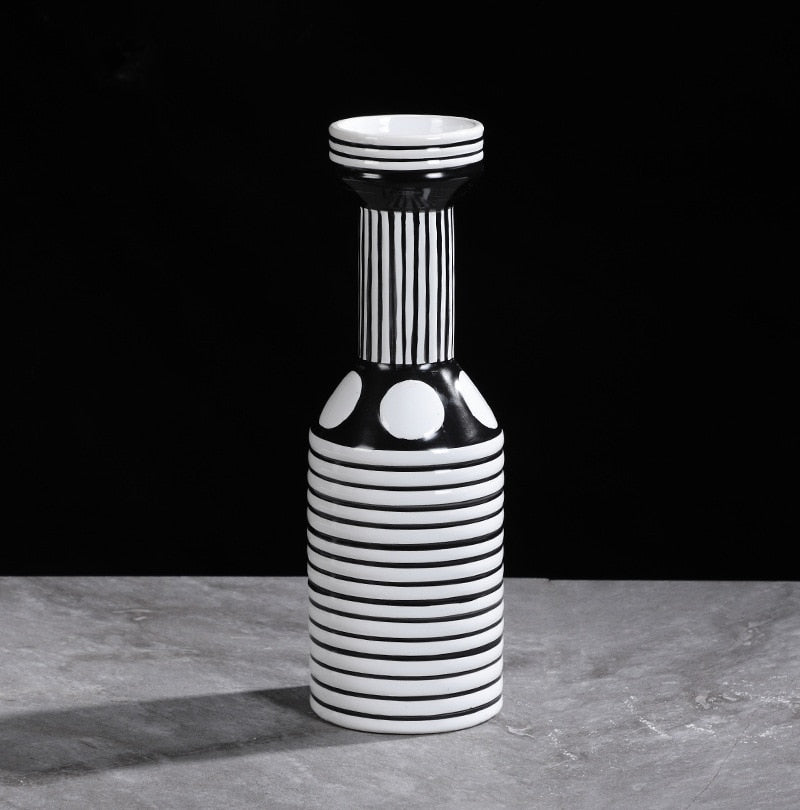 Nordic creative black and white ceramic vase abstract style